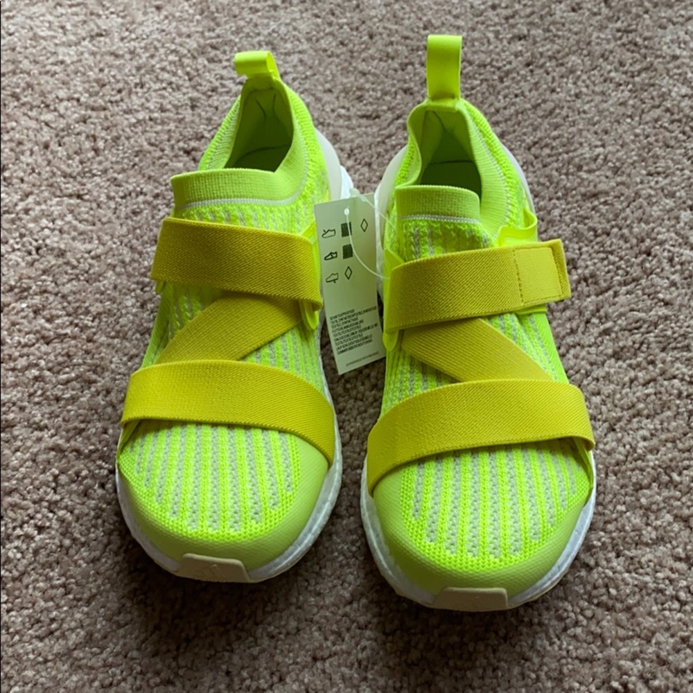 Adidas Stella McCartney tennis shoe